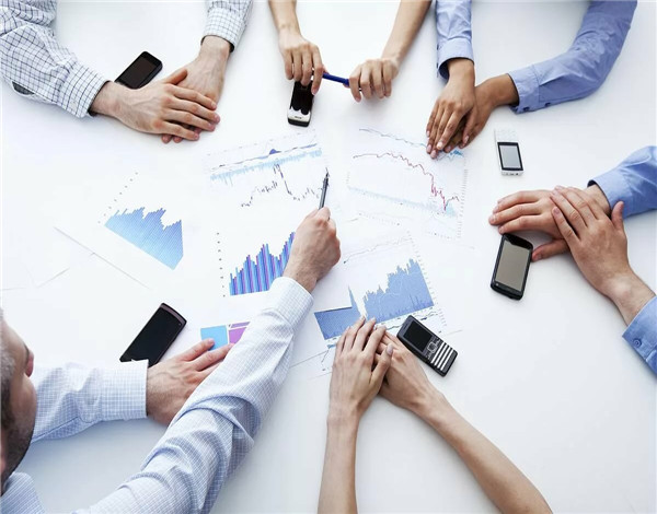 上海嘉定注冊(cè)公司后備案，是選一般納稅人還是小規(guī)模納稅人